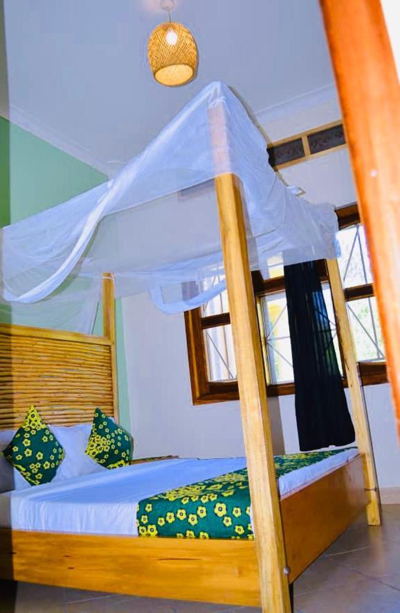 Buutu Nest Bed & Breakfast Jinja Luaran gambar