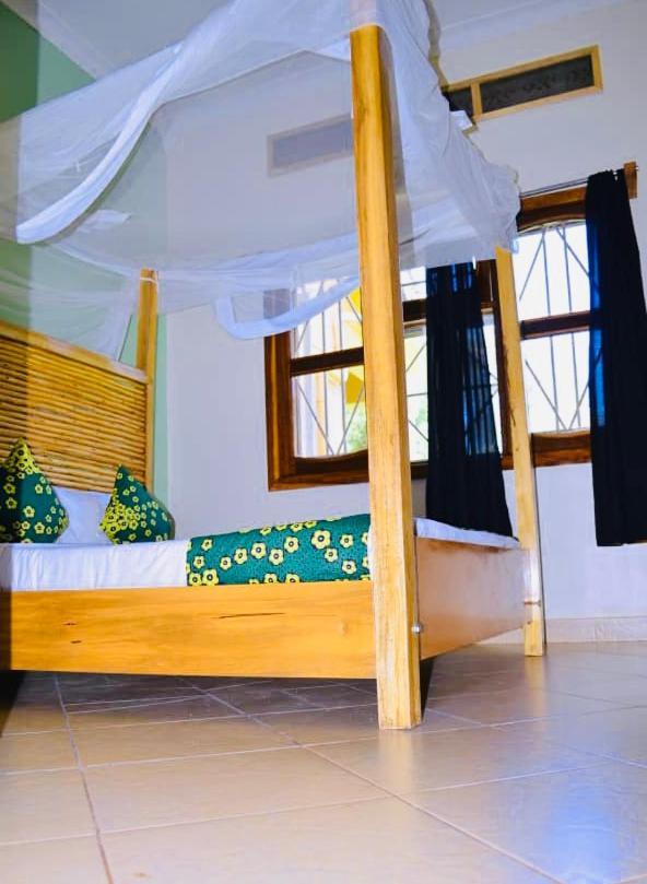 Buutu Nest Bed & Breakfast Jinja Luaran gambar